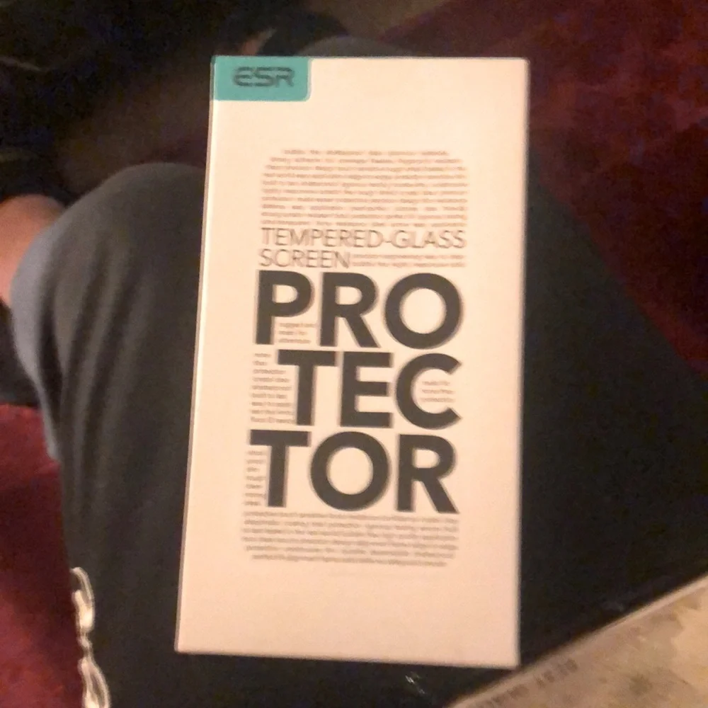 ESR - Tempered - Glass Screen Protector 3-pack - Picture 1 of 2